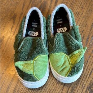 Star Wars Yoda Toms